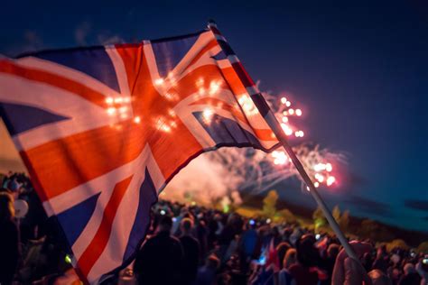 Alternatives to Fab : r/UKSwinging .